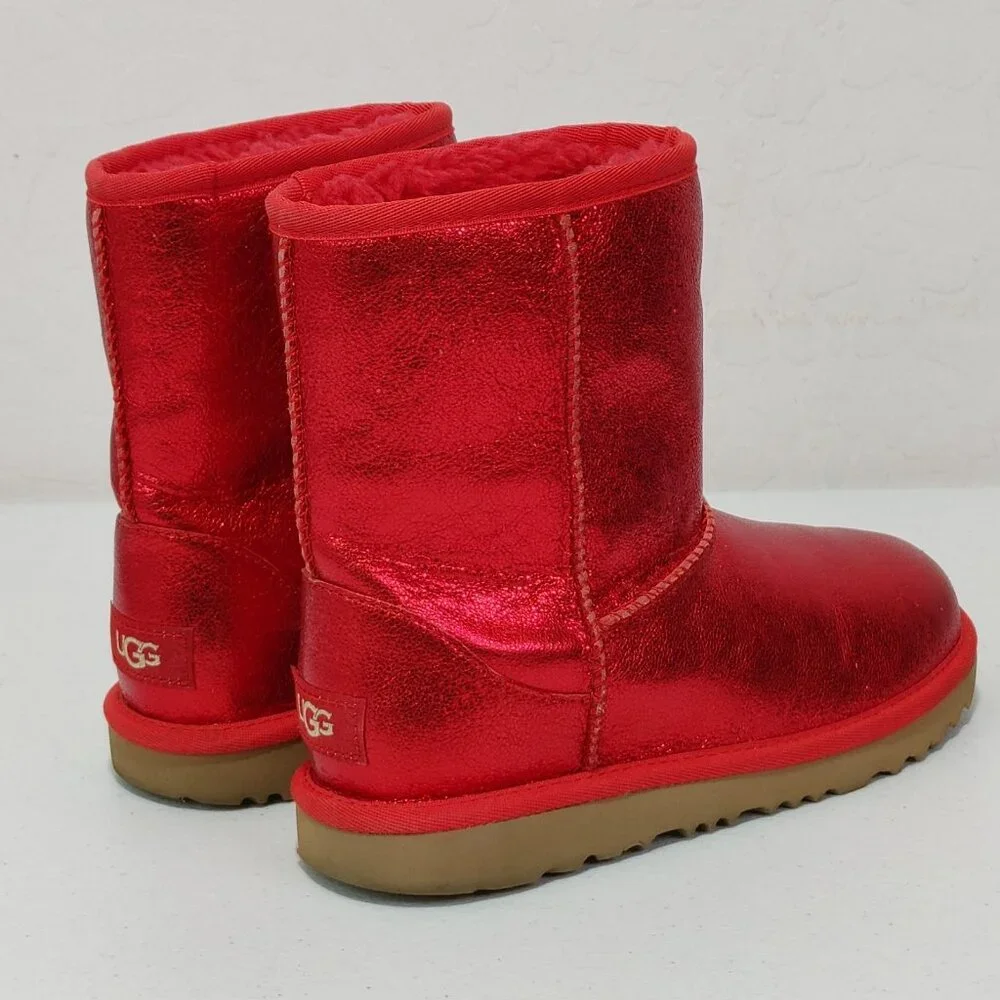 UGG Classic II Red Metallic Sparkle Leather Winter Boots Kids Size 3